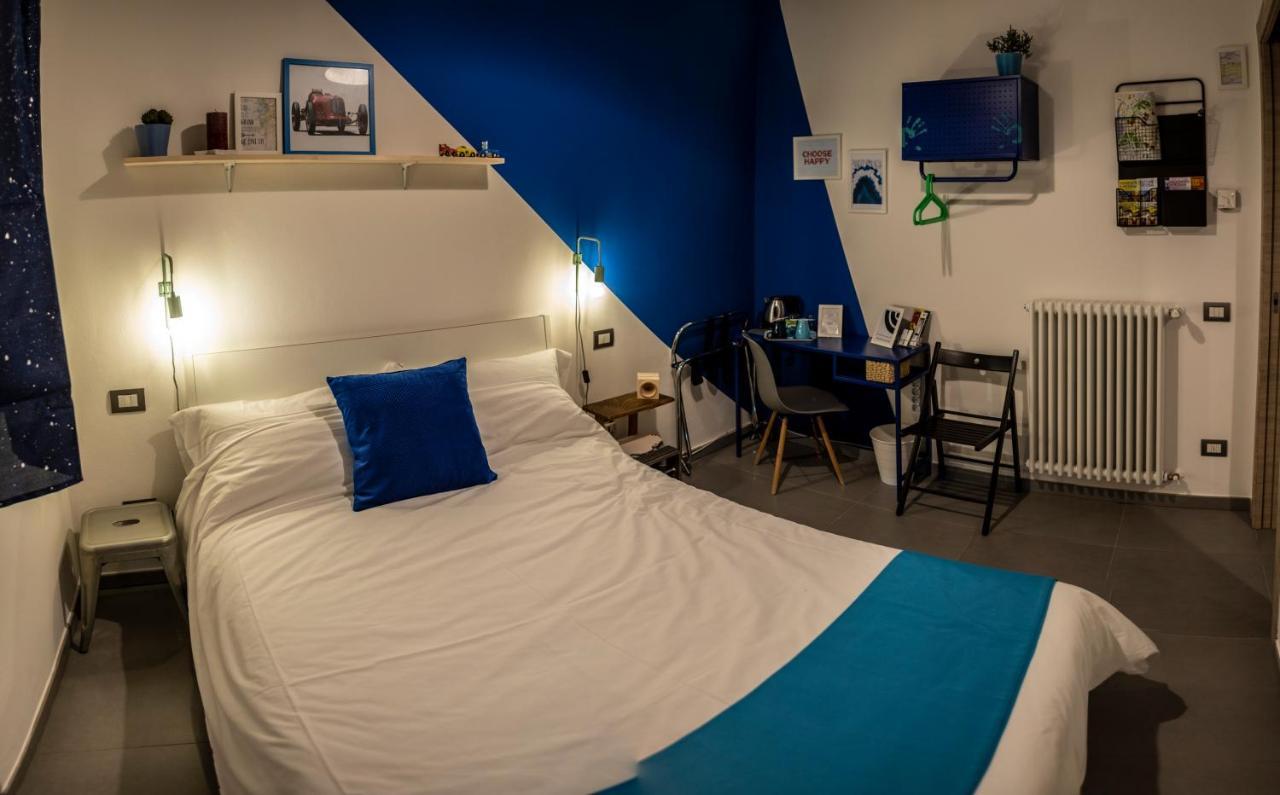 Hotel R&B La Pomposa Dei Motori à Modène Extérieur photo