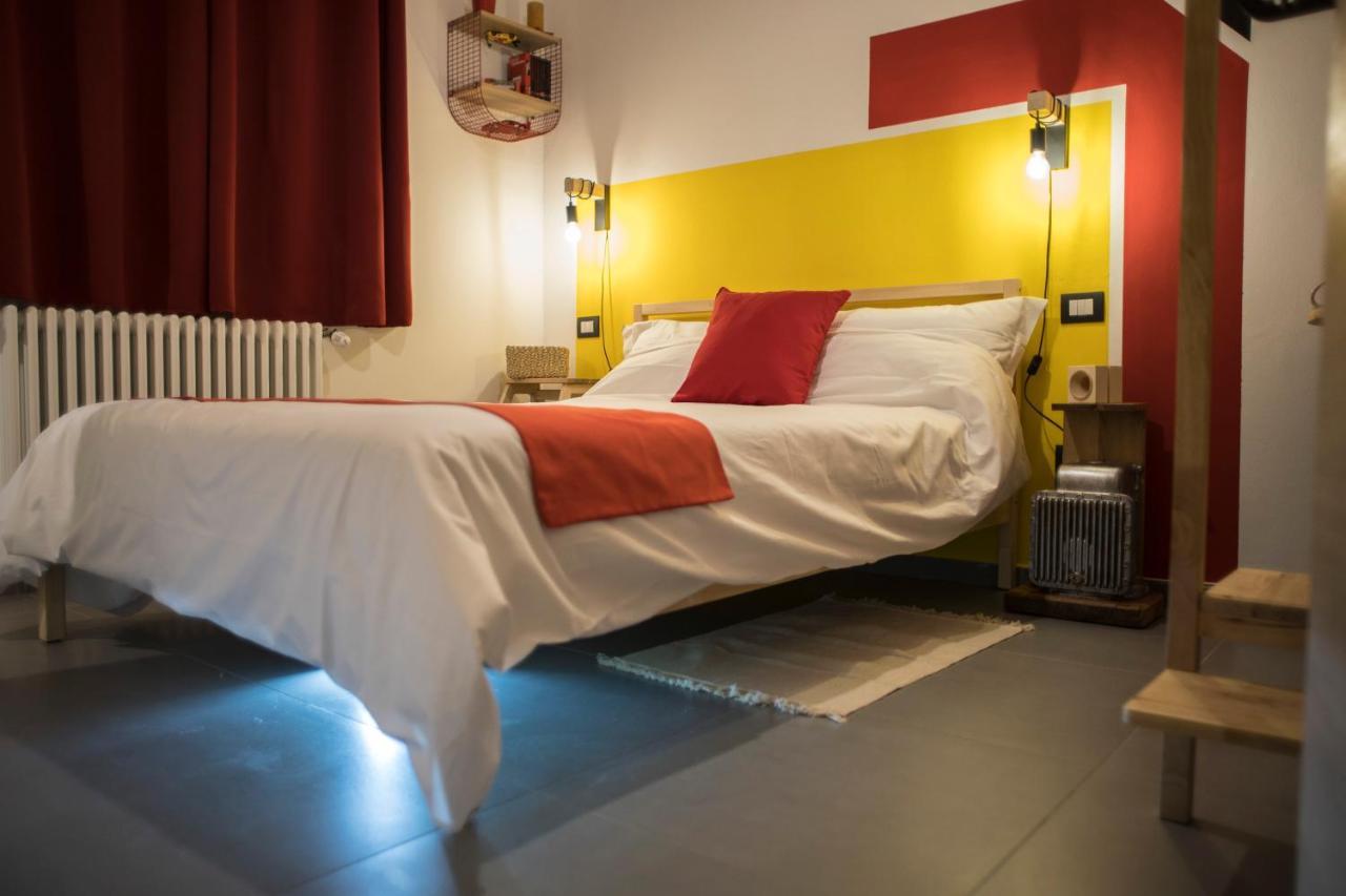 Hotel R&B La Pomposa Dei Motori à Modène Extérieur photo